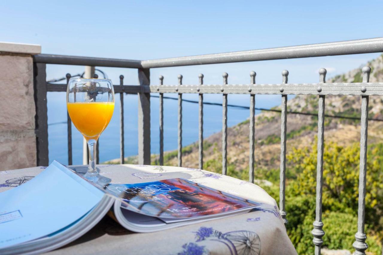 Holiday Home Lavanda Grubisic Tučepi Eksteriør billede