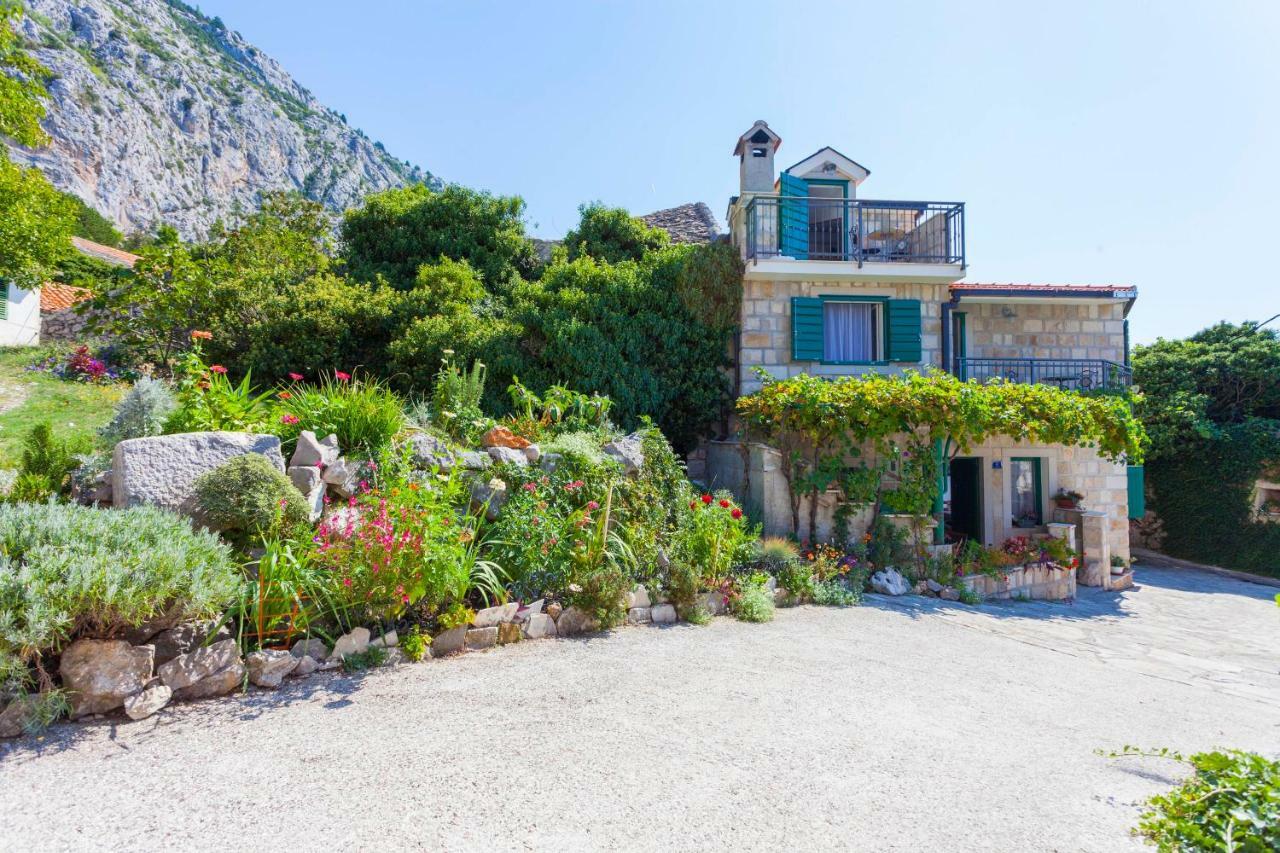 Holiday Home Lavanda Grubisic Tučepi Eksteriør billede