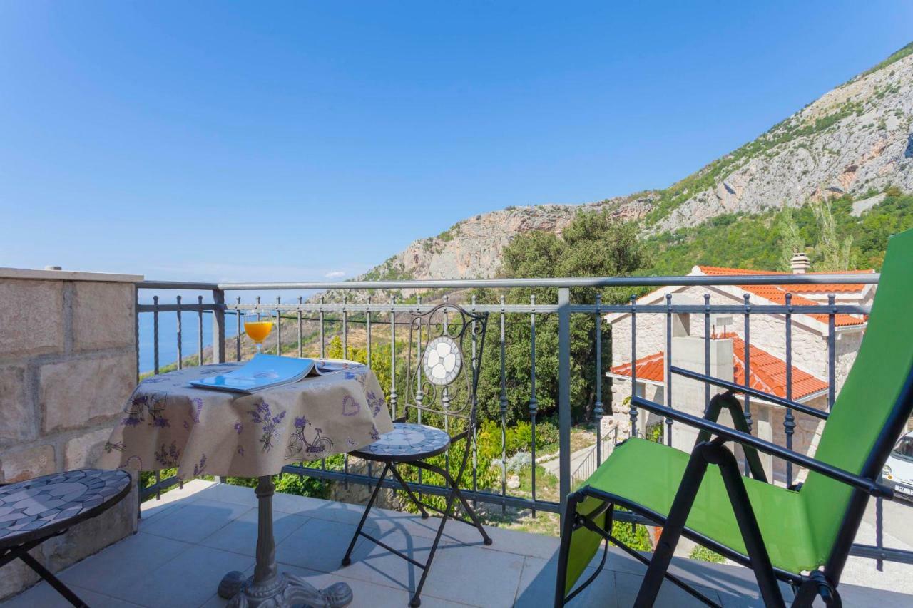 Holiday Home Lavanda Grubisic Tučepi Eksteriør billede