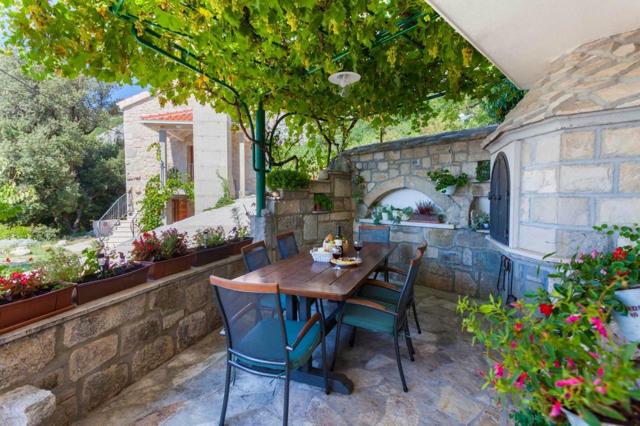Holiday Home Lavanda Grubisic Tučepi Eksteriør billede